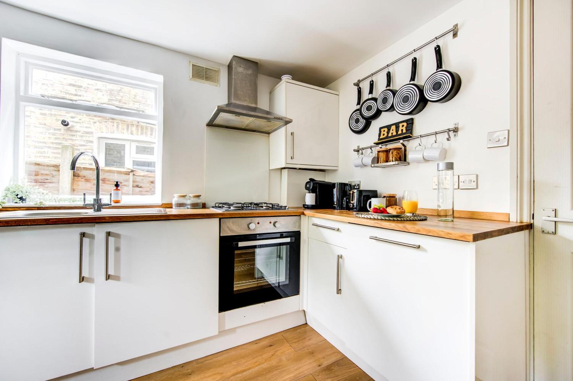 Апартаменты Heart Of Hackney - 2Bed Garden Flat Sleeps 6 Лондон Экстерьер фото